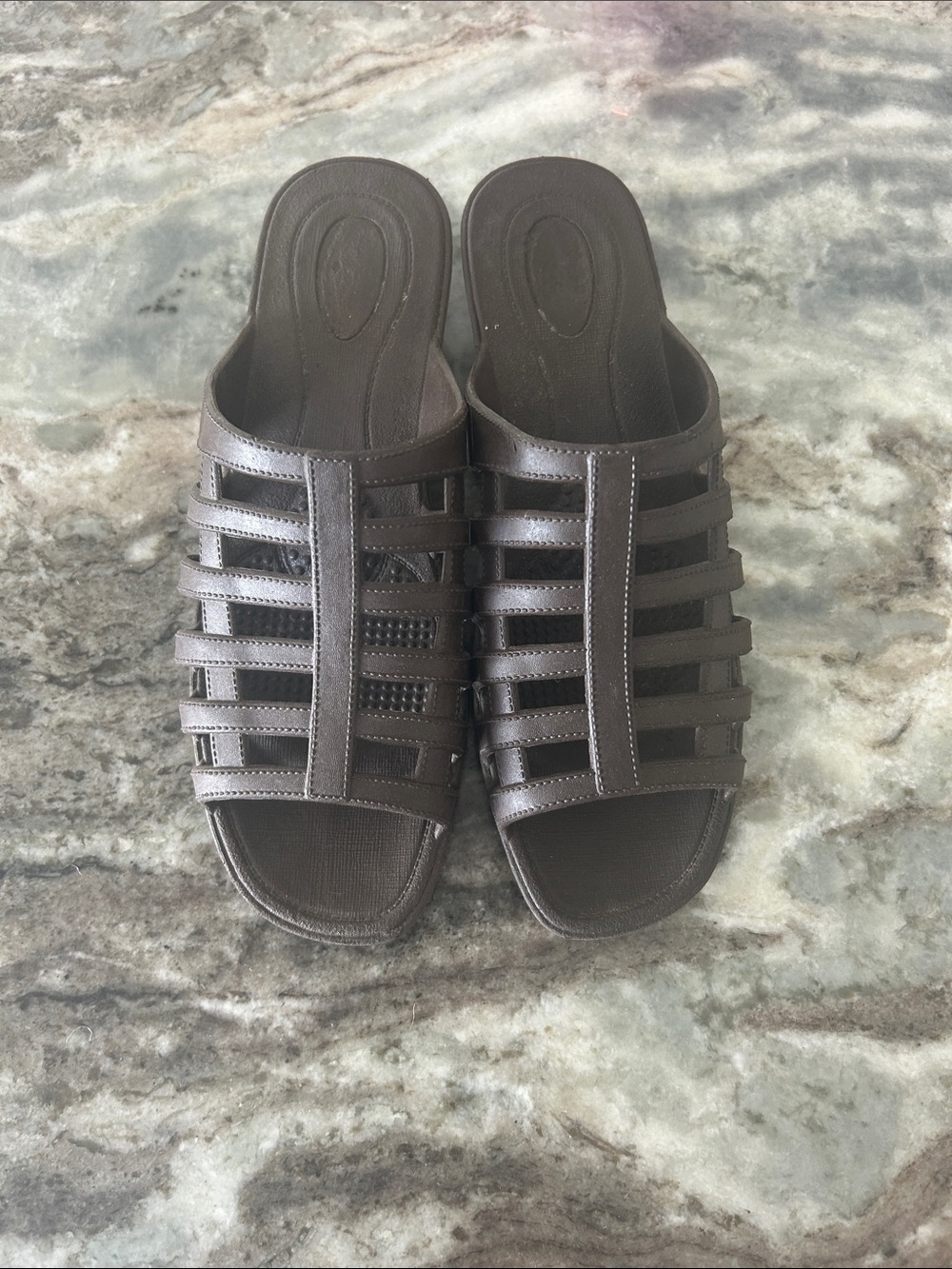 Okabashi Brown Strappy Slide Sandals